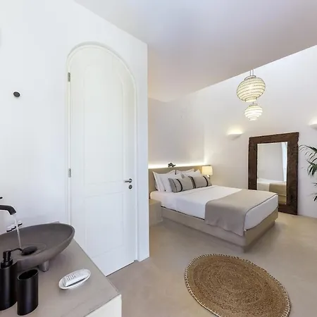 Villa Sharla In Santorini Greece Éxo Goniá